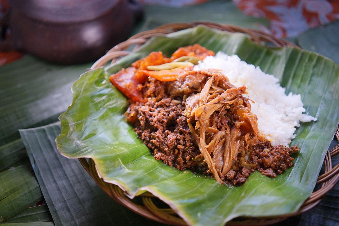 4 Rekomendasi Gudeg Jogja Paling Enak dan Bikin Nagih. Gambar : ilustrasi