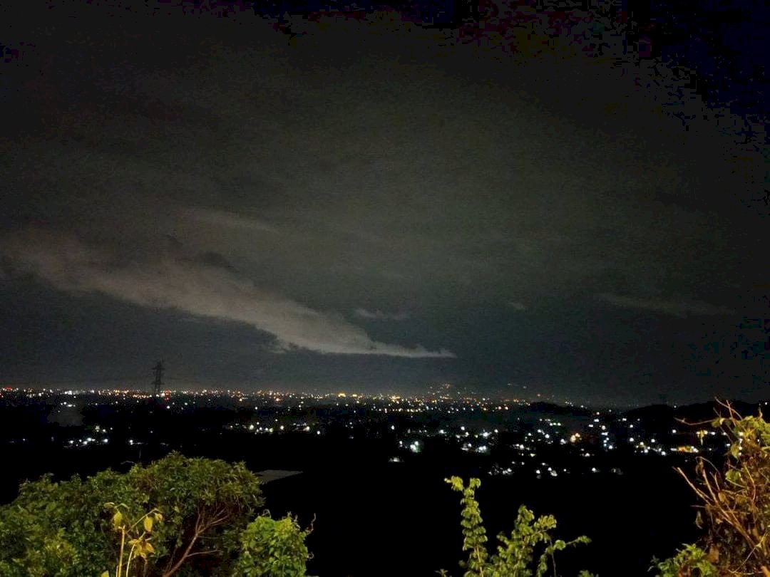 Ini Rekomendasi Tempat Untuk Healing Wisata Perbukitan di Jogja yang Harus Kamu Kunjungi. Gambar : IG @bukit_pangul.jogja