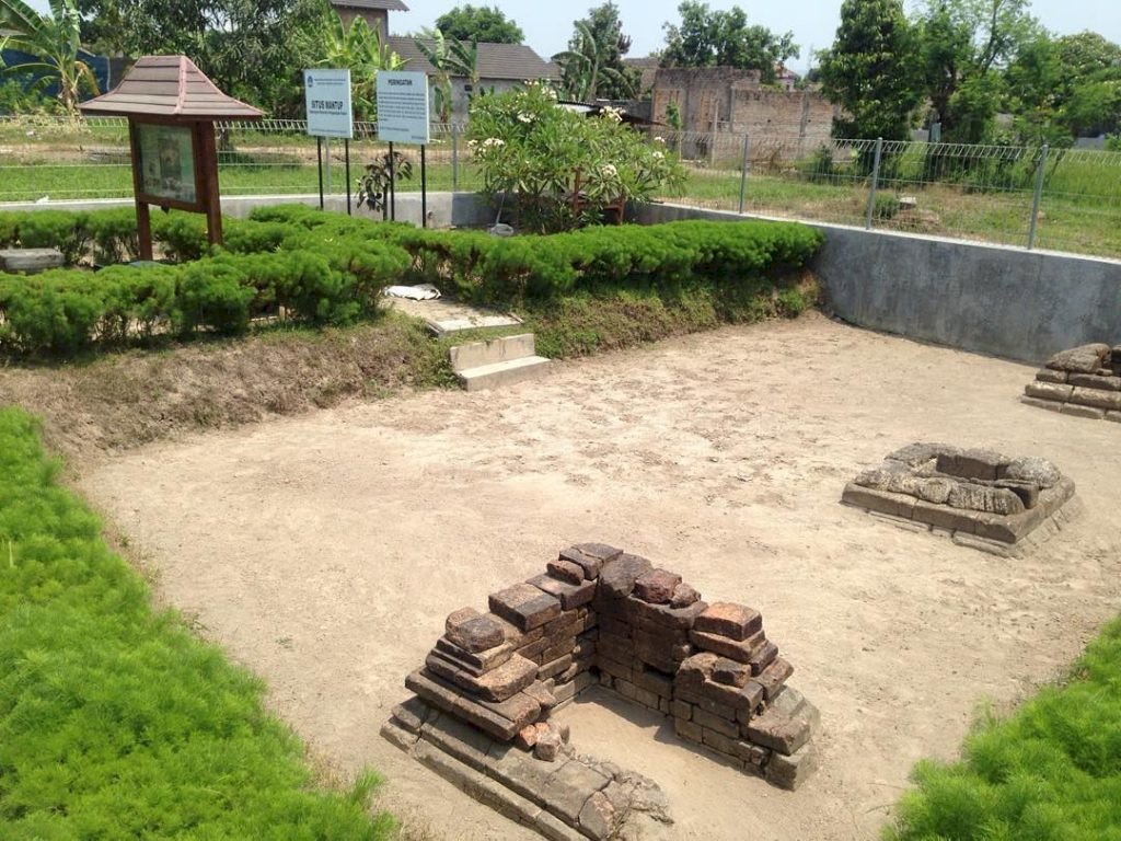 Candi Mantup, Saksi Sejarah Pernikahan Siwa dan Parwati yang Terkubur Lahar Dingin, dijogja.co. Candi Mantup, Saksi Sejarah Pernikahan Siwa dan Parwati yang Terkubur Lahar Dingin.