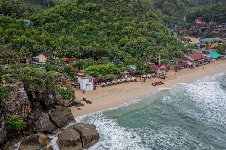 Desa Wisata Tepus :  Info Tiket Masuk, Peta Lokasi, Jam Buka, Fasilitas, & Spot Foto Terbaru. Desa Wisata Tepus, Menikmati Mahakarya Keindahan Alam dari Desa Pesisir Gunungkidul.