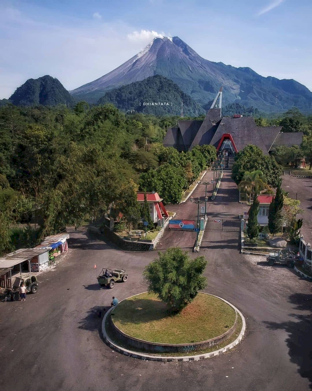 Museum Gunung Api Merapi, Yogyakarta : Info Harga Tiket Masuk, Lokasi, Jam Buka, Fasilitas, & Spot Foto Terbaru. Museum Gunung Api Merapi, Tempat Belajar Vulkanologi Gunung Merapi.
